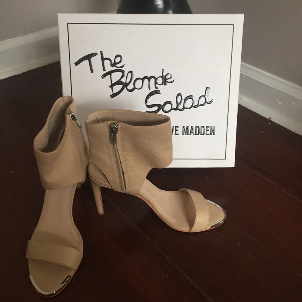 High heel sandal